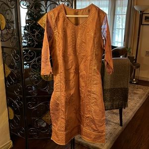 Beautiful dusty rose/salmon outfit! Tunic, pants and shawl with tags!